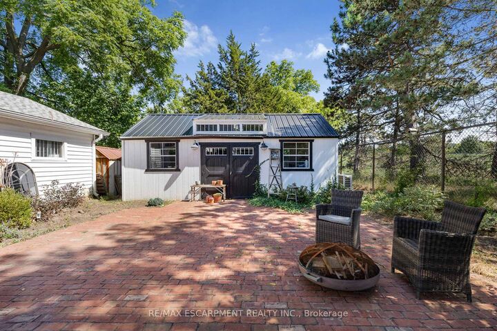 Property Photo: 374 Ontario Street ON L3M 3H5