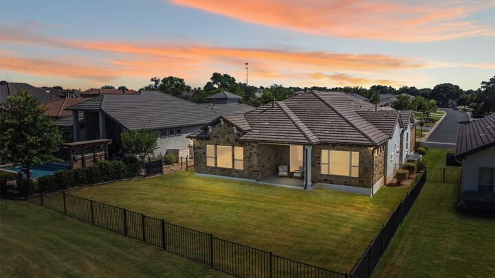Property Photo: 201 Grand Oaks Lane TX 78628