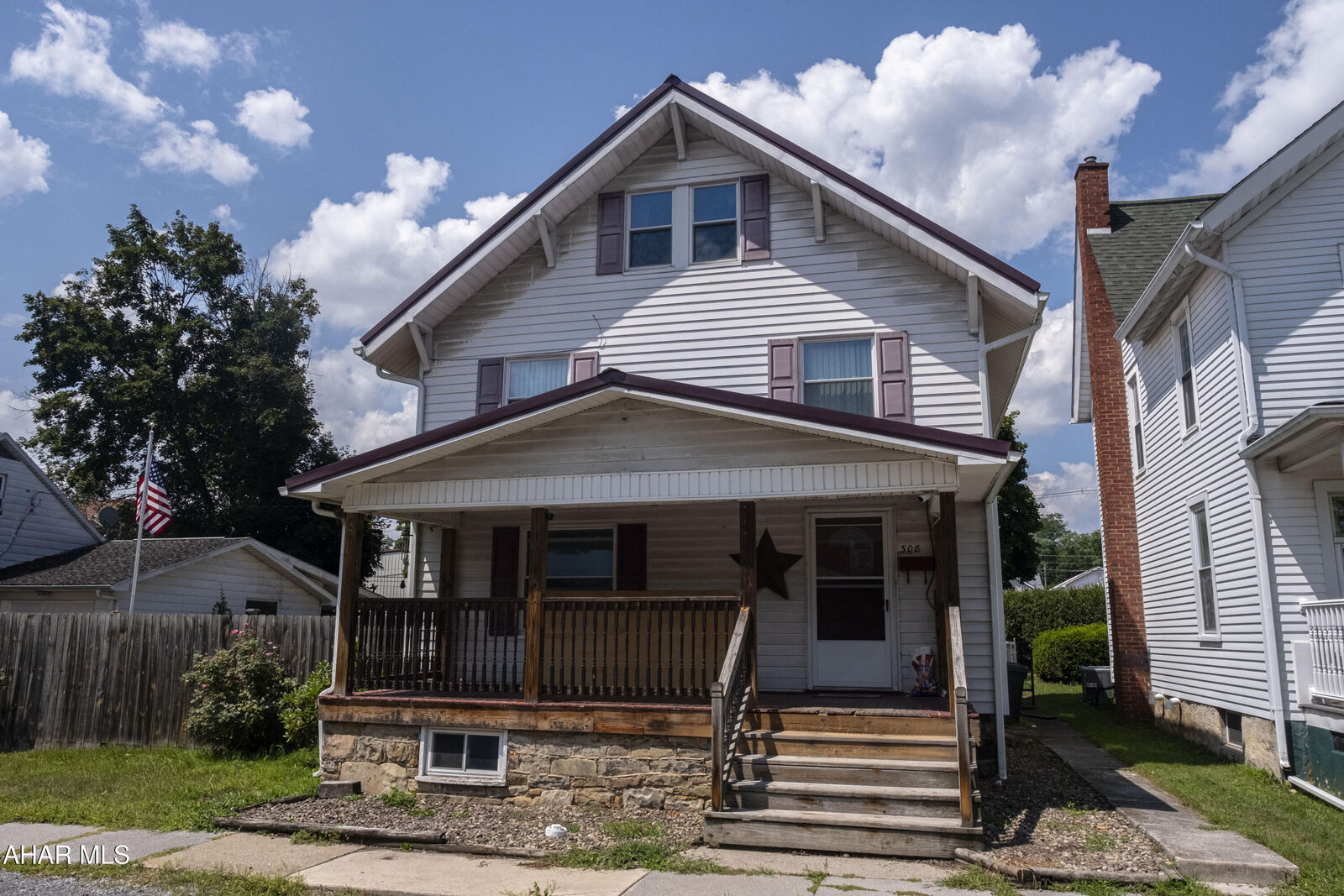 Property Photo: 308 S 1st Street PA 16617
