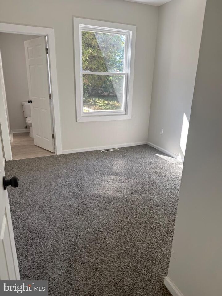 Property Photo: 6 S 4th Street Unit 2 NJ 08332