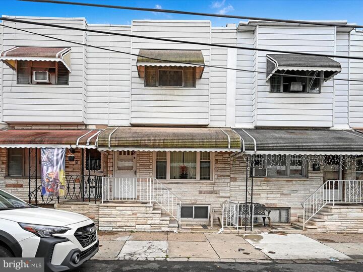 2647 S 10th Street  Philadelphia PA 19148 photo