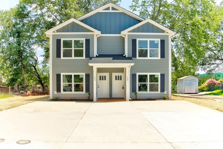 405 15th Avenue SW  Hickory NC 28602 photo