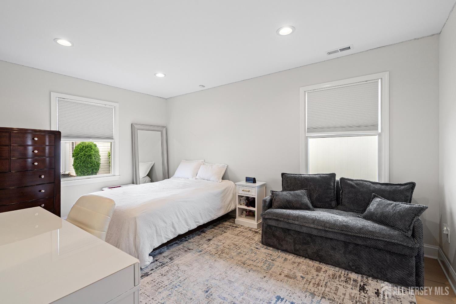 Property Photo: 14 Forest Park Terrace NJ 08831