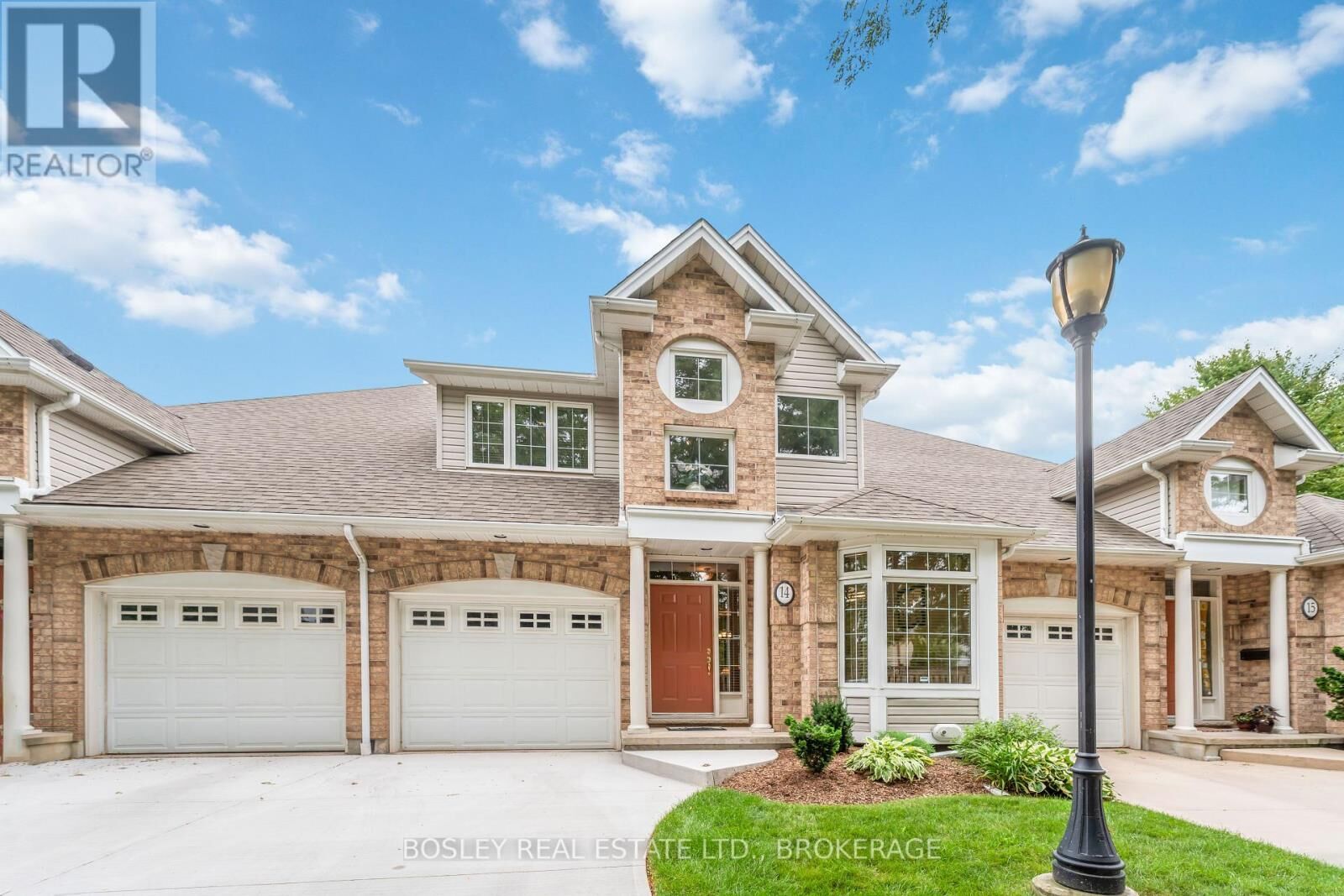 Property Photo: 308 Queenston Street 14 ON L2P 2X4