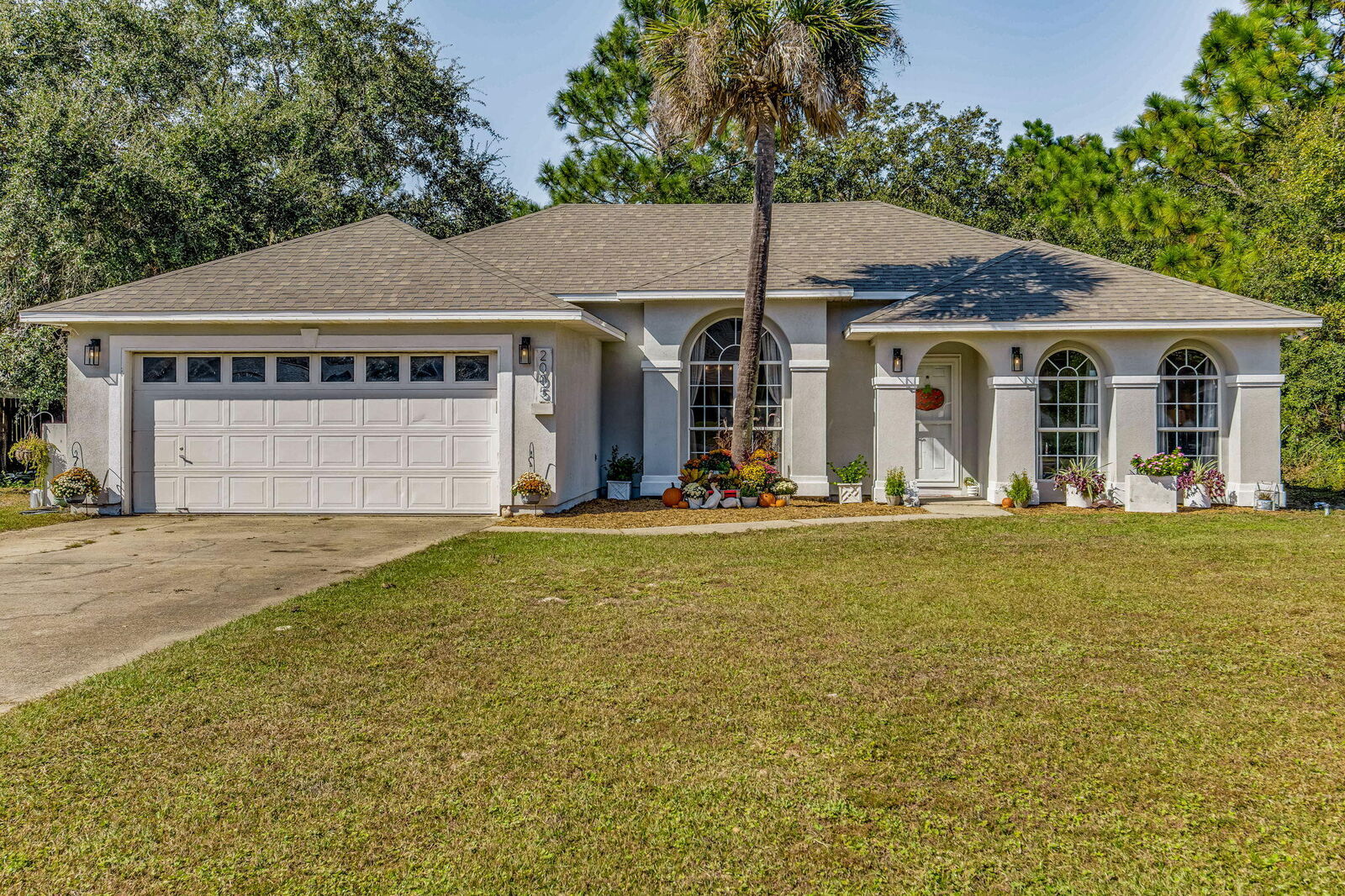 Property Photo: 2005 Coral Street FL 32566
