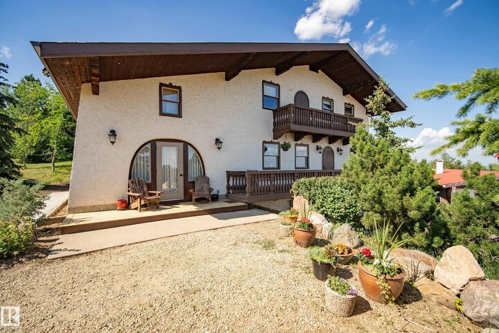 Property Photo: 54207 Rge Road 275 AB T8R 1Y9