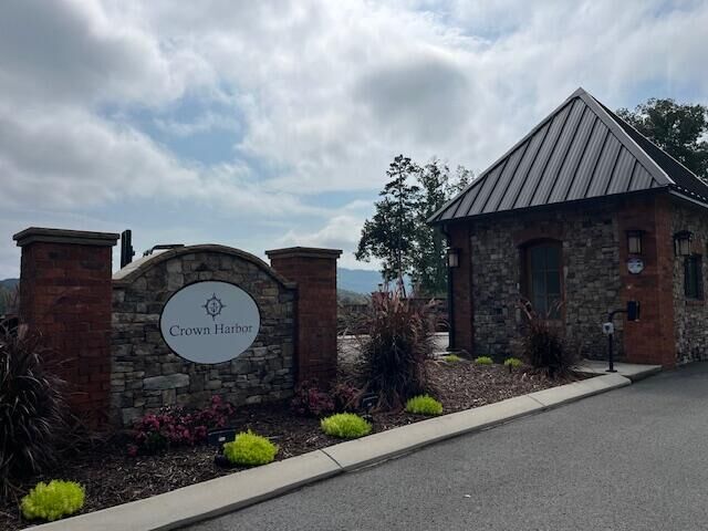 Property Photo: 0 Edgewater Way Lot 173 Way TN 37347