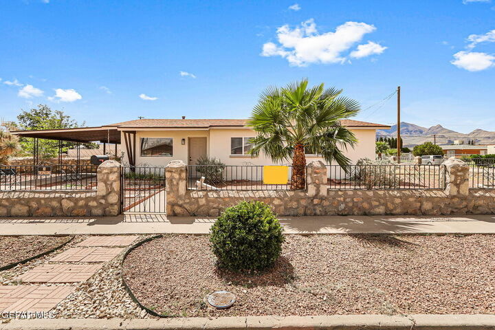 Property Photo: 5104 Mount Abbott Drive TX 79904