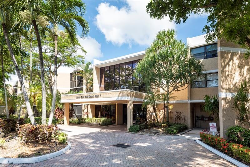 Property Photo: 16325 Golf Club Rd 210 FL 33326