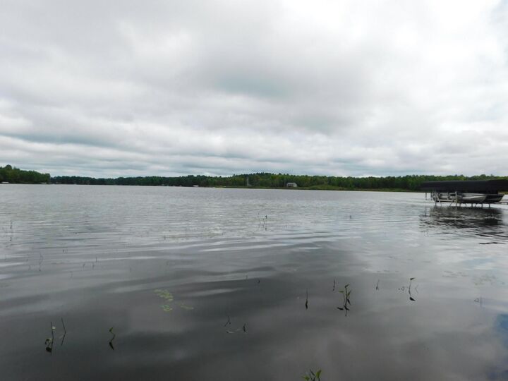 Property Photo: 5622 Fox Point Ln WI 54564