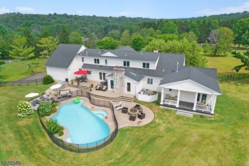 Property Photo: 18 Kerby Ln NJ 07945