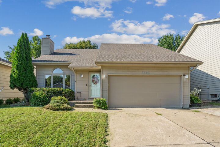 5480 Dakota Drive  West Des Moines IA 50266 photo