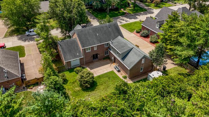 Property Photo: 7416 E Sycamore Street IN 47715