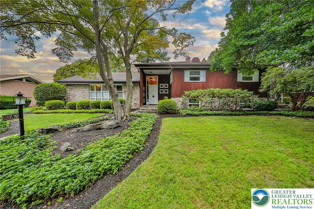 Property Photo: 2739 W Liberty Street PA 18104