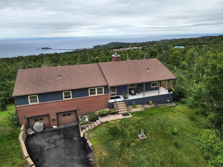 Property Photo:  7 Kent Ln  MN 55603 