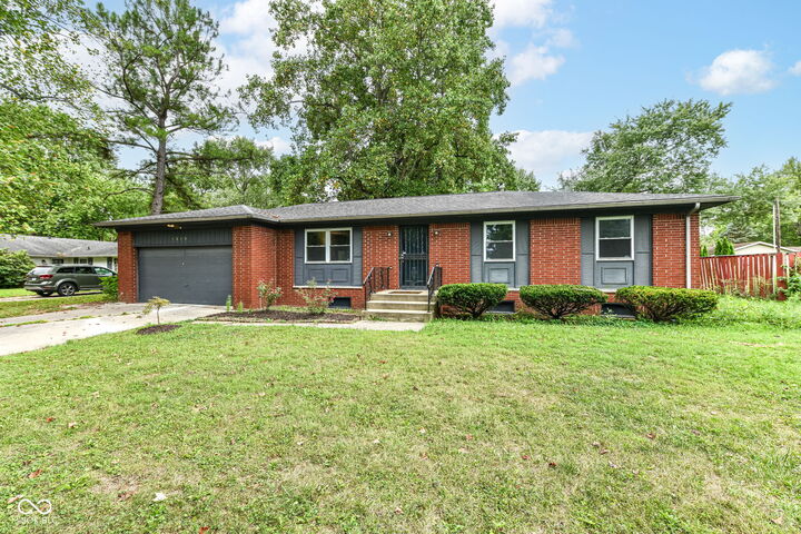 1315 W 81st Street  Indianapolis IN 46260 photo