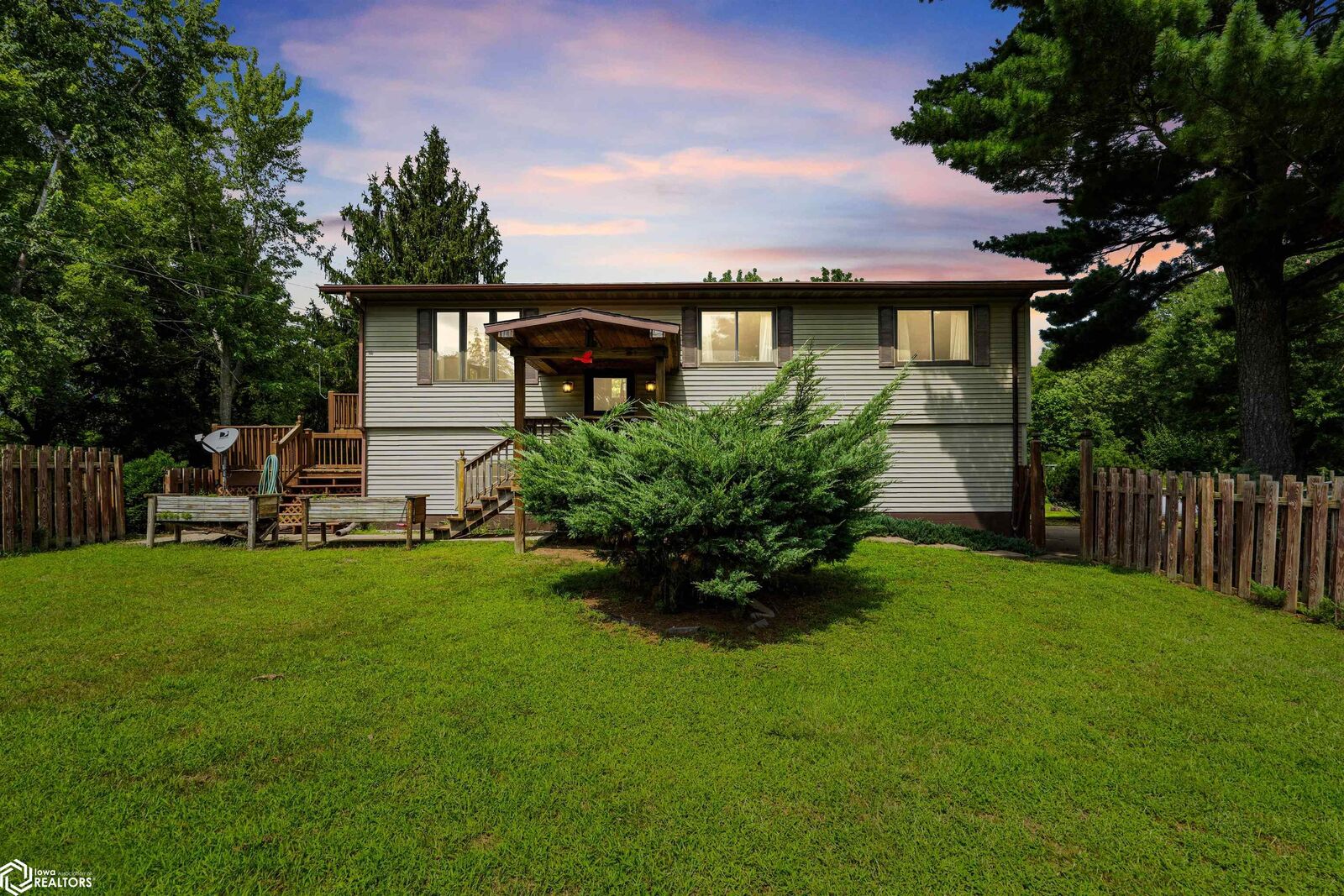 Property Photo:  2431 Road 1325 E  IL 61469