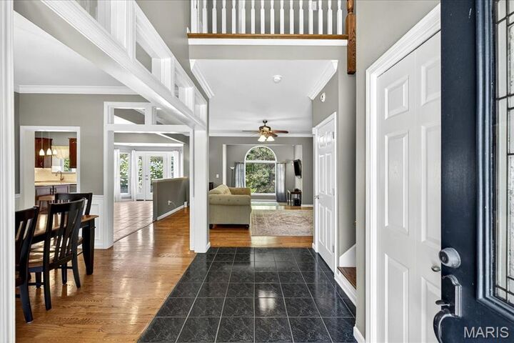 Property Photo:  2943 Marchbanks Place  MO 63129 