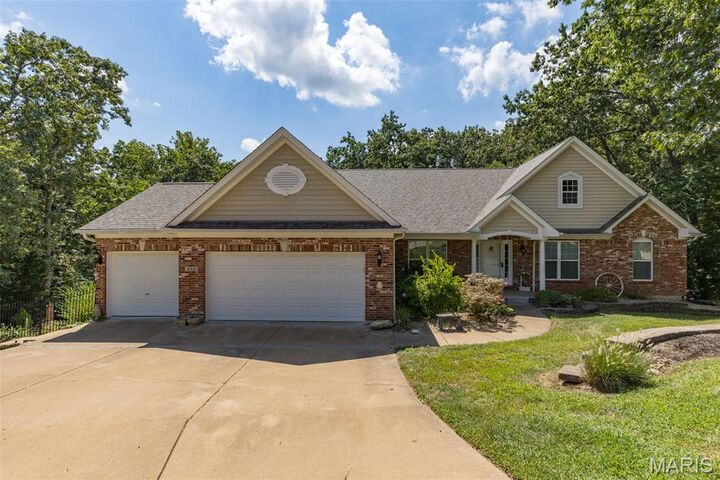 Property Photo: 423 Trinity Ridge MO 63070