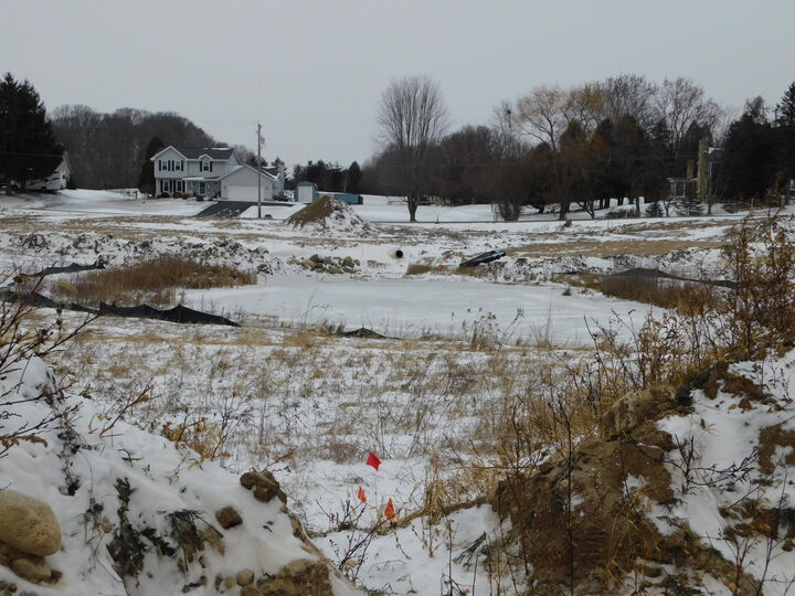 Property Photo: 1012 Candleberry Ln WI 53024