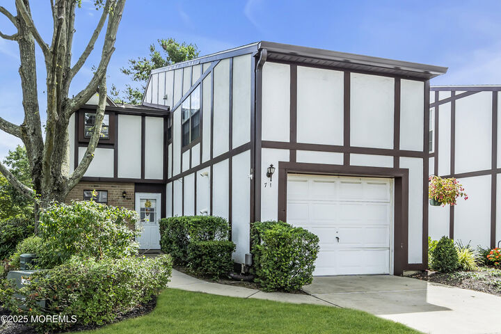 Property Photo:  71 Willow Lane  NJ 07762 