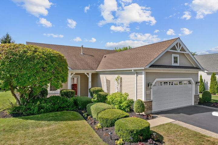 Property Photo: 13169 W Essex Lane IL 60142