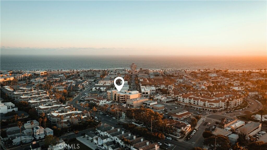 Property Photo:  414 Main Street 420  CA 92648 