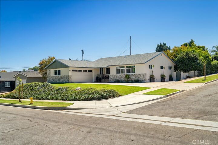 Property Photo:  981 Russell Street  CA 90631 