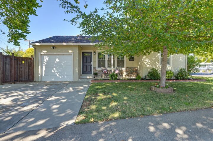 6191 M Street  Sacramento CA 95819 photo