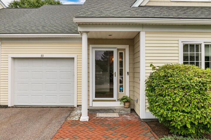 Property Photo:  33 Meredith Bay Drive  NH 03253 