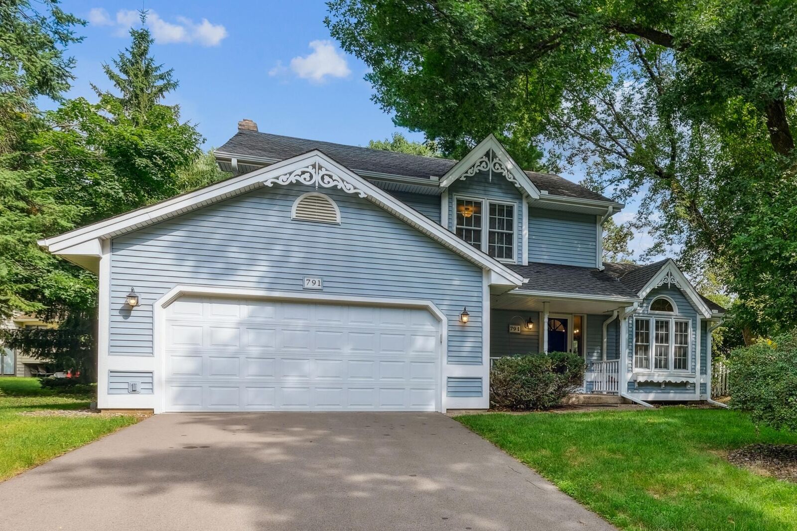 Property Photo:  791 Sunset Drive  MN 55123 