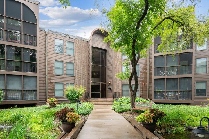 8441 Irwin Road 110  Bloomington MN 55437 photo