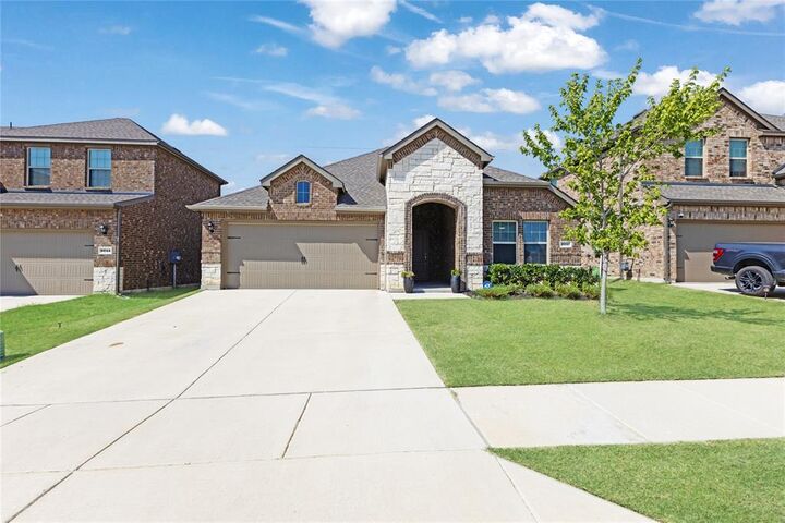 Property Photo: 3257 Trails End Road TX 76227