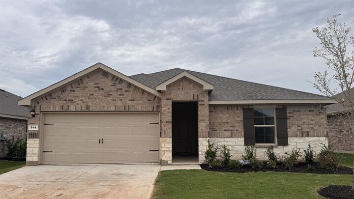 Property Photo:  549 Arroyo Drive  TX 76033 