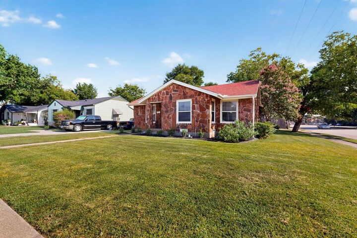 Property Photo: 1328 Lakeside Drive TX 75040