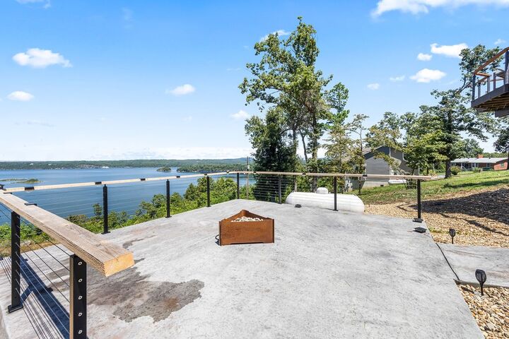 Property Photo: 5 Brig Dean Road AR 72756