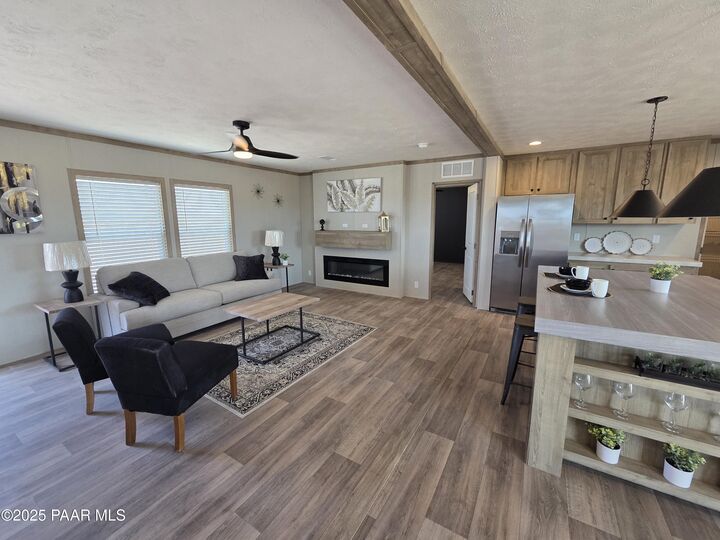 Property Photo: 26987 N Chicory Way AZ 86334