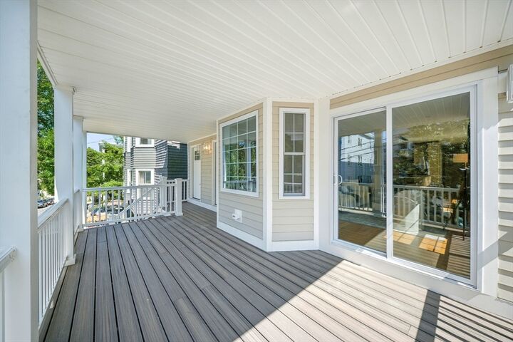 Property Photo:  17 Bond St 2  MA 02145 