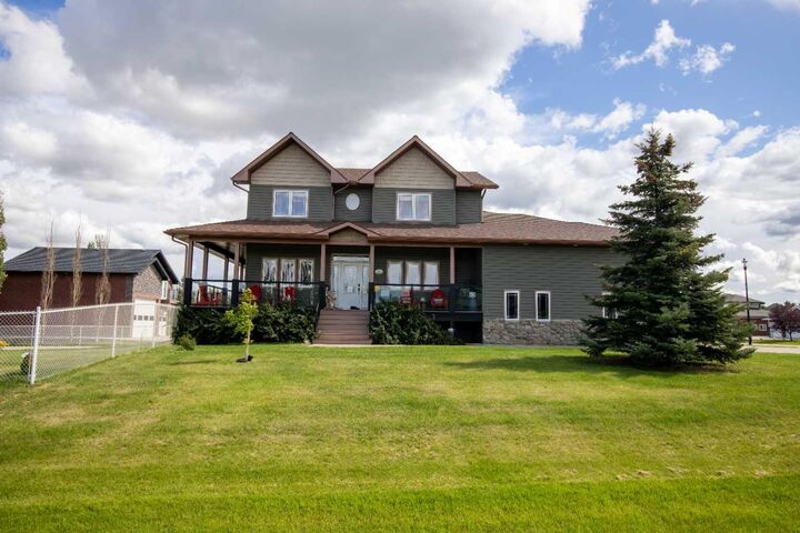 7726 Saxony Road  Rural Grande Prairie No. 1, County of AB T8X 0G4 photo