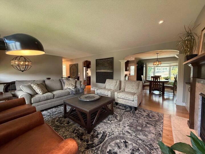 Property Photo:  10839 Mapleford Road SE  AB T2J 1X6 