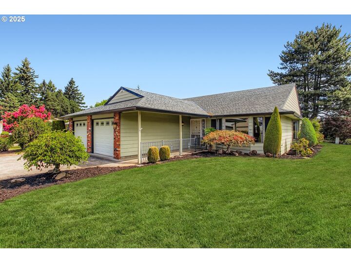 2352 NE 153rd Pl  Portland OR 97230 photo
