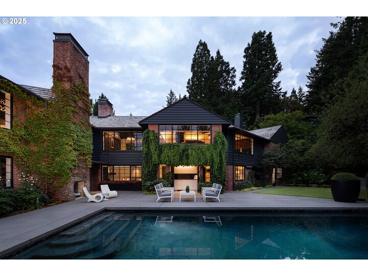 Property Photo:  7307 NW Penridge Rd  OR 97229 