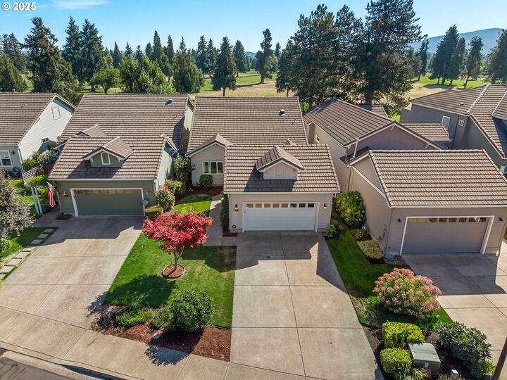 Property Photo:  150 Magnolia Dr  OR 97426 