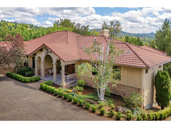 10005 NW Thompson Rd  Portland OR 97229 photo