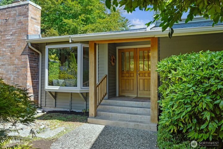 22821  108th Avenue W  Edmonds WA 98020 photo