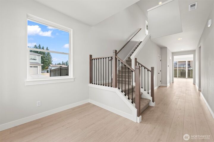 Property Photo: 17313 82nd Avenue Ct E WA 98375