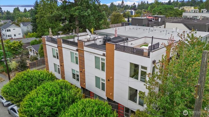 Property Photo: 4300 SW Mills Street WA 98136