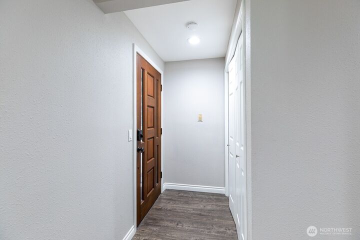 Property Photo:  7573  Old Redmond Road 8  WA 98052 