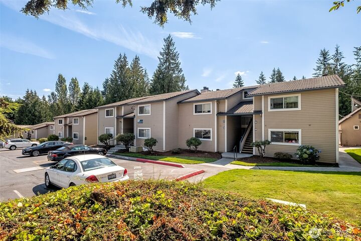 Property Photo: 17518 149th Avenue SE H3 WA 98058