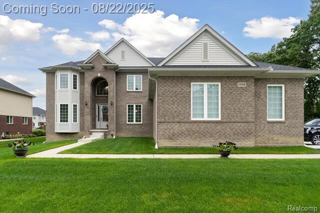 1705 Garrett Drive  Troy MI 48085 photo